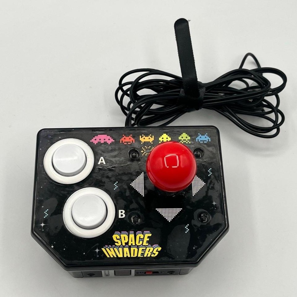 Space Invaders Plug & Play Arcade Joystick Controller Jakks Pacific‎ 2011 Tested